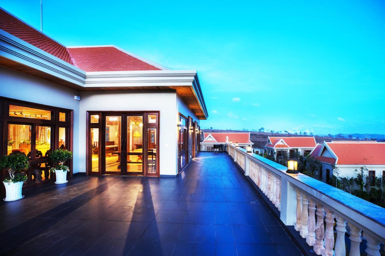 Knn Resort Mondulkiri Sen Monorom Exterior photo