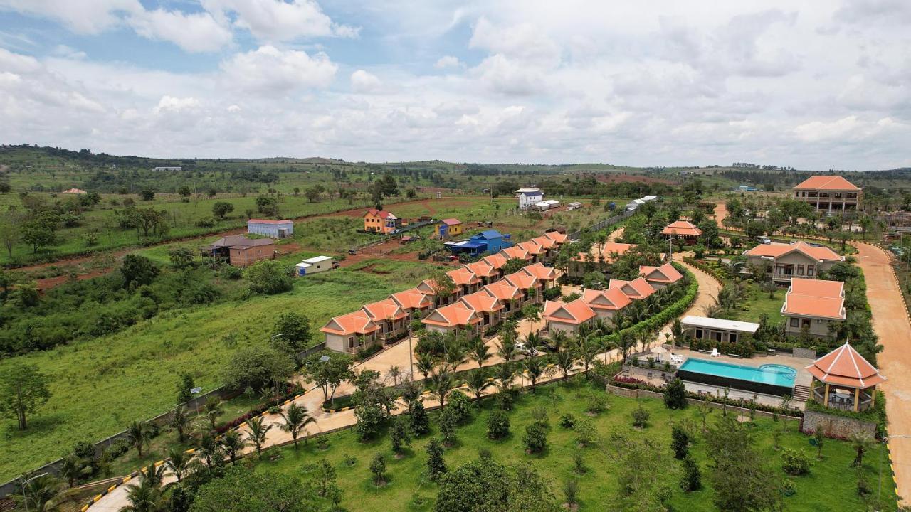 Knn Resort Mondulkiri Sen Monorom Exterior photo